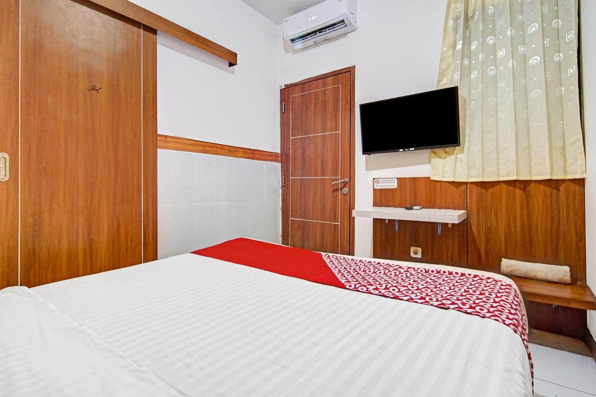 Super Oyo 90422 Mall Of Indonesia Jakarta Ngoại thất bức ảnh